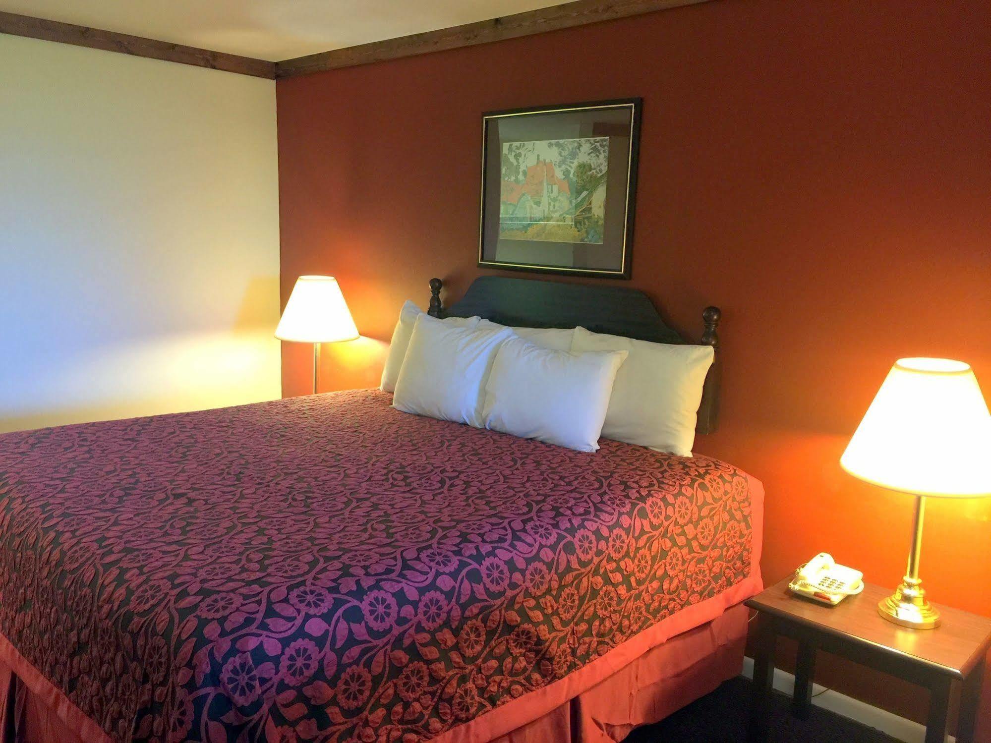 Days Inn by Wyndham Suites Fredericksburg Exterior foto